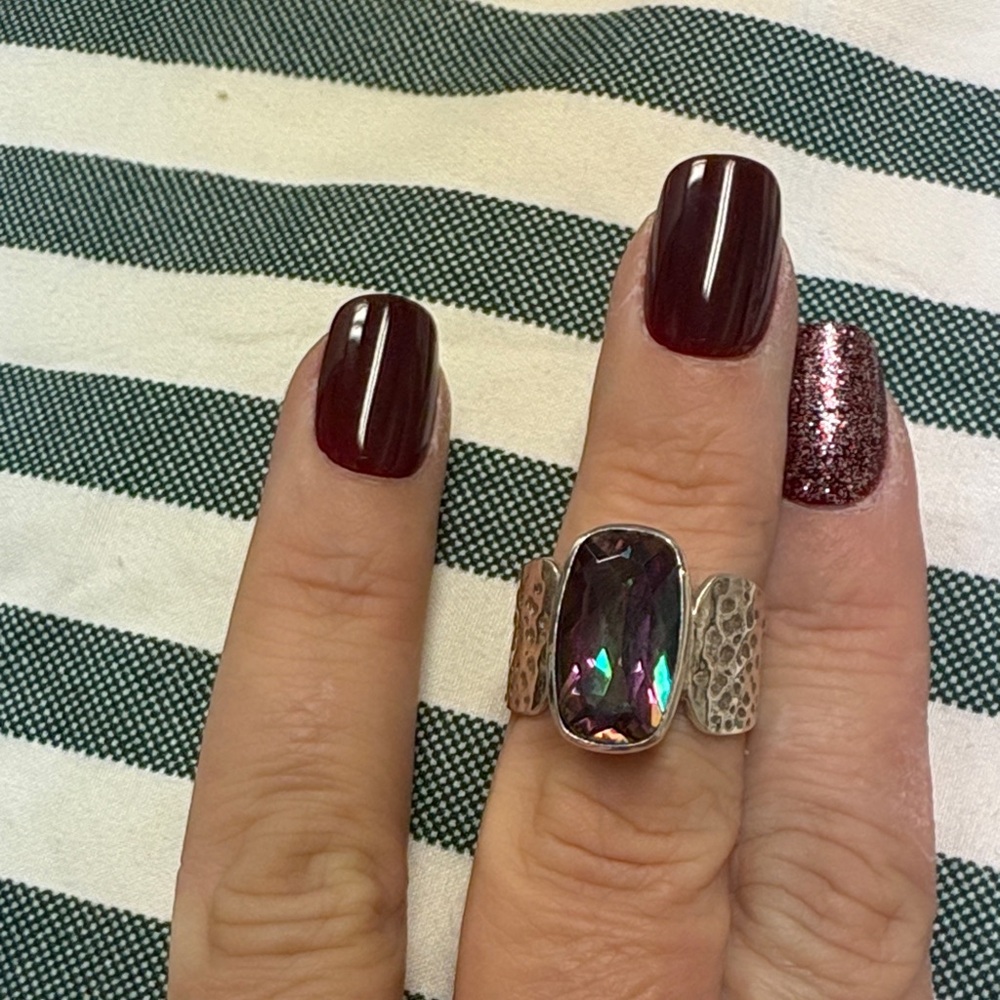 Elegant Silver and Purple Statement Ring
